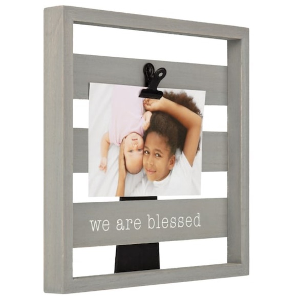 “we are blessed” Pallet Clip Frame - Picture 3 of 6
